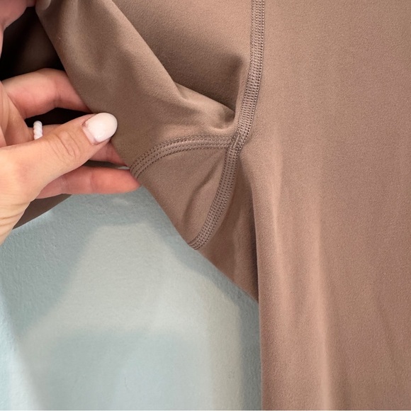 Athleta Salutation Stash High Rise 7/8 Legging - Picture 4 of 11